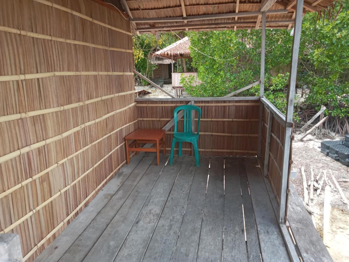 Arborek Diving Homestay R4 Besir Exteriér fotografie