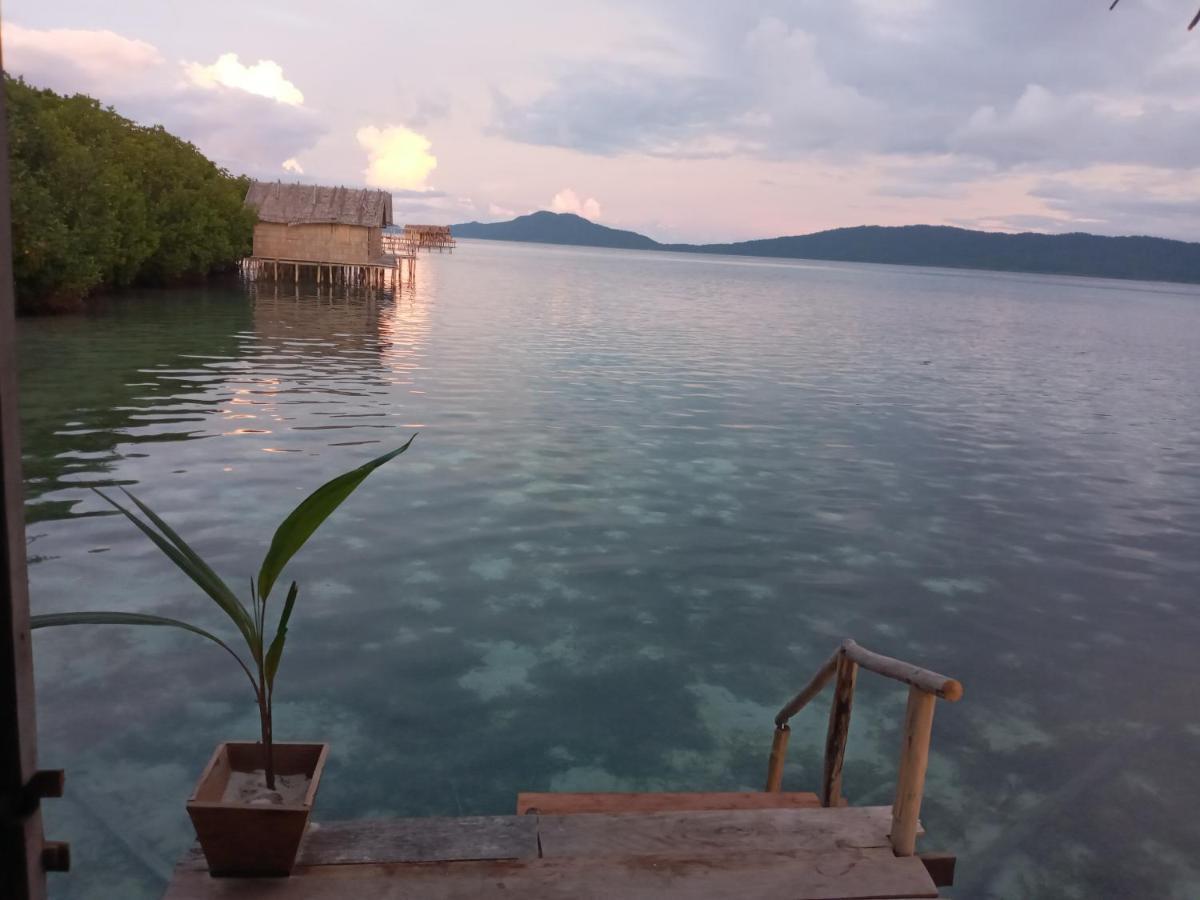 Arborek Diving Homestay R4 Besir Exteriér fotografie