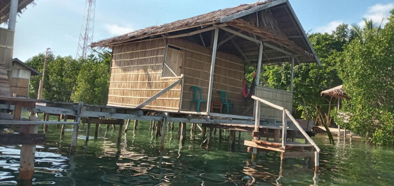 Arborek Diving Homestay R4 Besir Exteriér fotografie