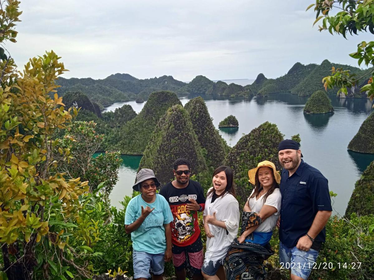Arborek Diving Homestay R4 Besir Exteriér fotografie