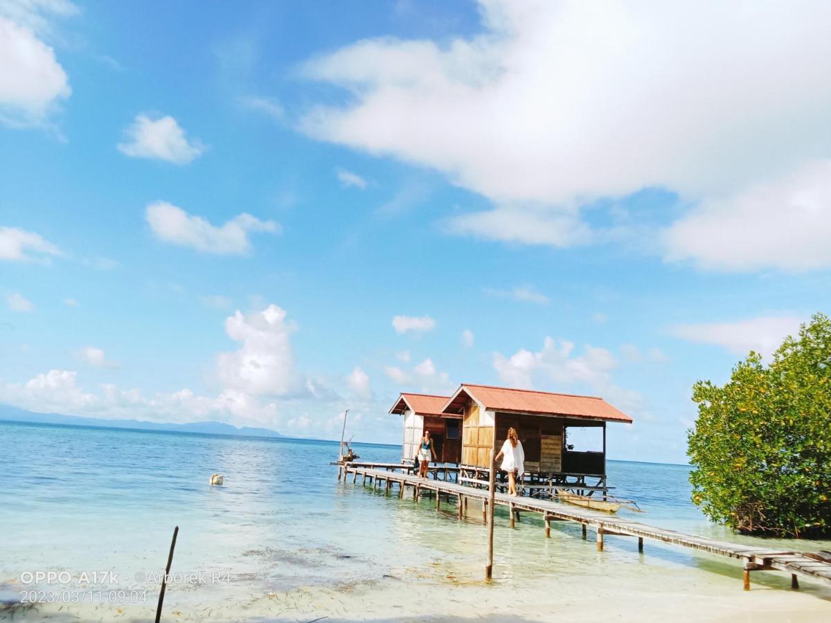 Arborek Diving Homestay R4 Besir Exteriér fotografie