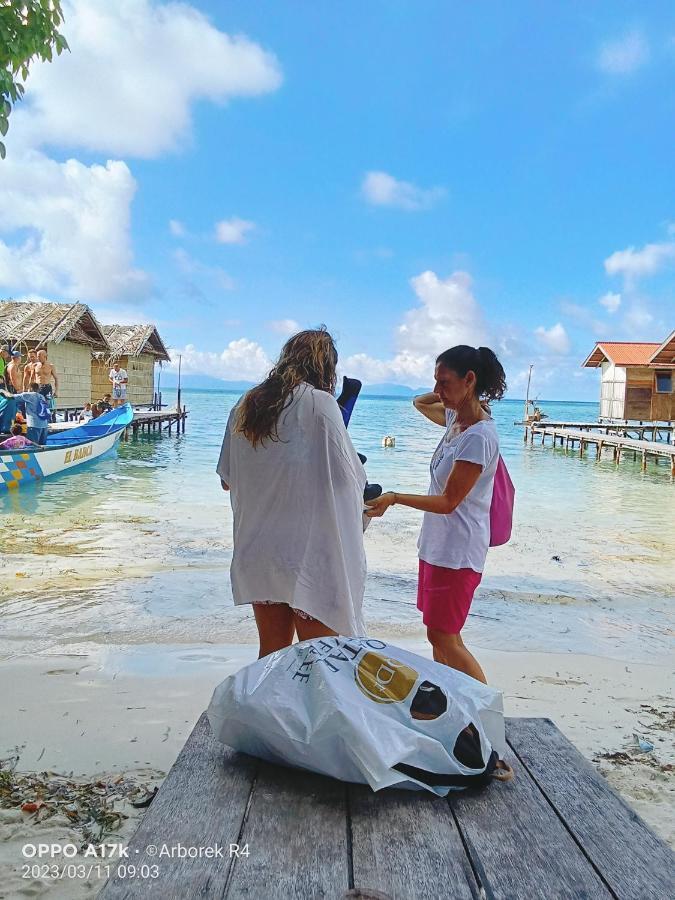 Arborek Diving Homestay R4 Besir Exteriér fotografie